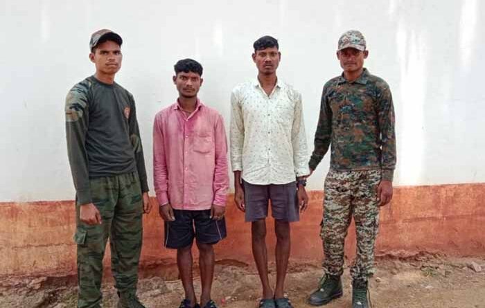 दंतेवाड़ा जिले में 2 जन मिलिशिया नक्सली गिरफ्तार