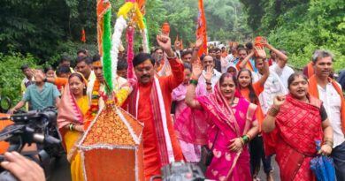 पंचवटी भेड़ाघाट से शुरू हुई 121 किलोमीटर की पंच दिवसीय कांवड़ यात्रा