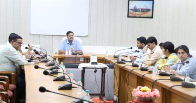 संभागायुक्त ने भोपाल की सड़कों के बेहतर रख-रखाव के दिये निर्देश