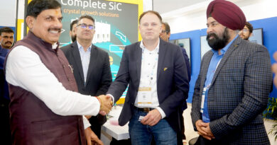 सेमीकंडक्टर सेक्टर में निवेश के लिए मध्यप्रदेश में अपार संभावनाएं : मुख्यमंत्री डॉ. यादव सेमीकंडक्टर सेक्टर में निवेश के लिए मध्यप्रदेश में अपार संभावनाएं : मुख्यमंत्री डॉ. यादव